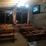 Guest house Vazrozhdenski Kashti Manastir