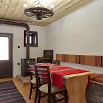 Guest house Vazrozhdenski Kashti