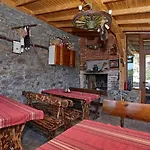 Vazrozhdenski Kashti * Manastir