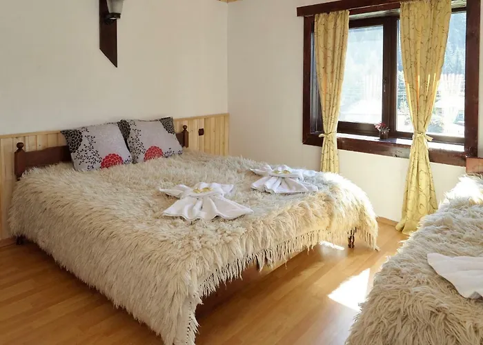 Guest house Vazrozhdenski Kashti Manastir