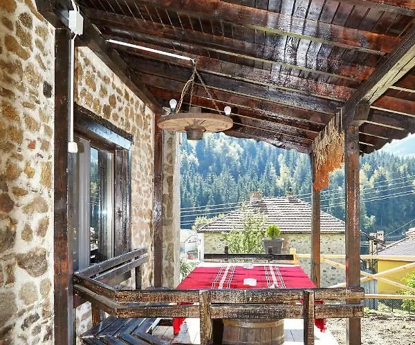 Vazrozhdenski Kashti Guest house Manastir