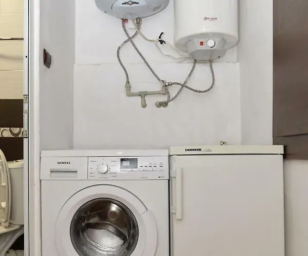 Guest house Vazrozhdenski Kashti *