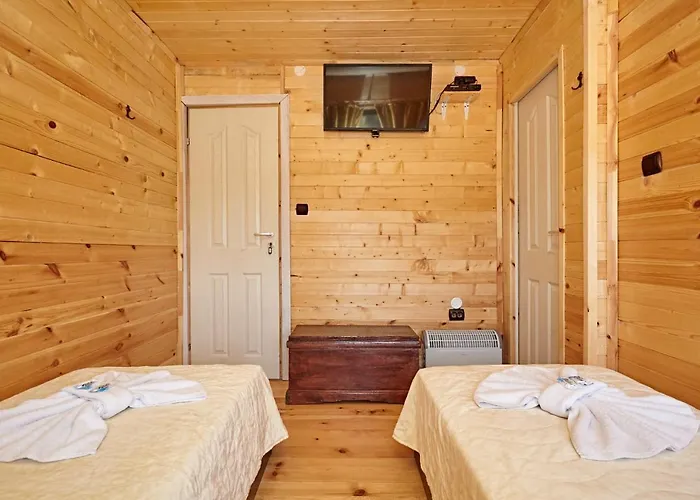 Vazrozhdenski Kashti Manastir