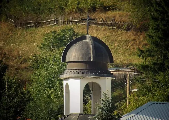 Guest house Vazrozhdenski Kashti Manastir